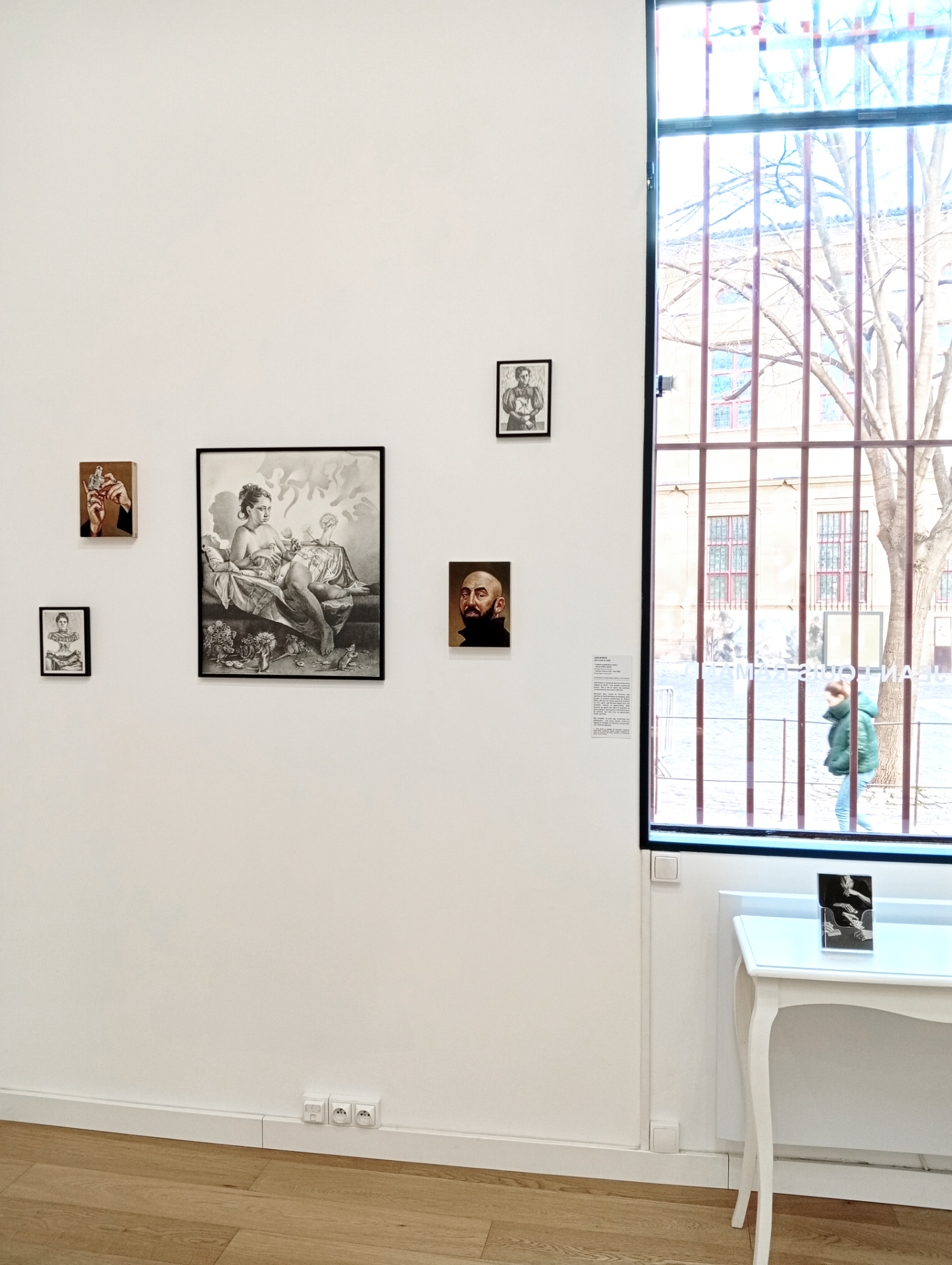 Partie de jeu entre amies Galerie Ramand Group Show_6